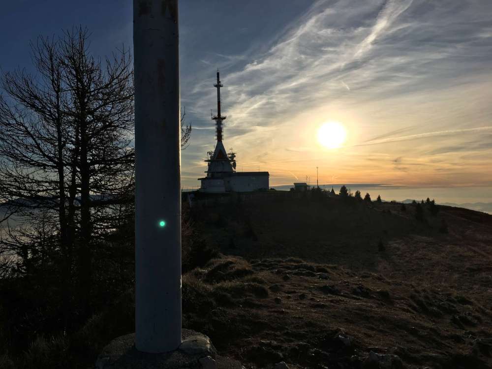 20161101_062945573_ios-2048