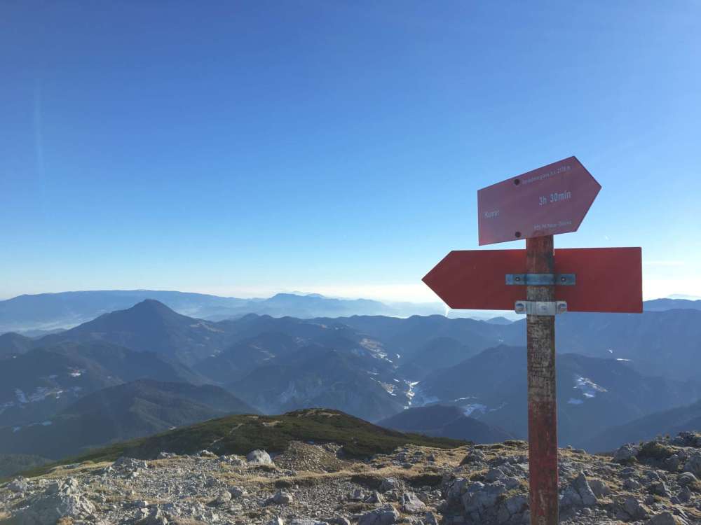 20170102_092842414_ios-2048