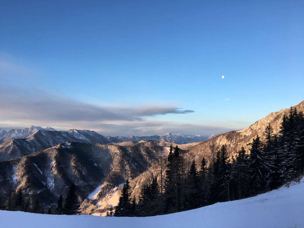 20170115_070319943_ios-2048