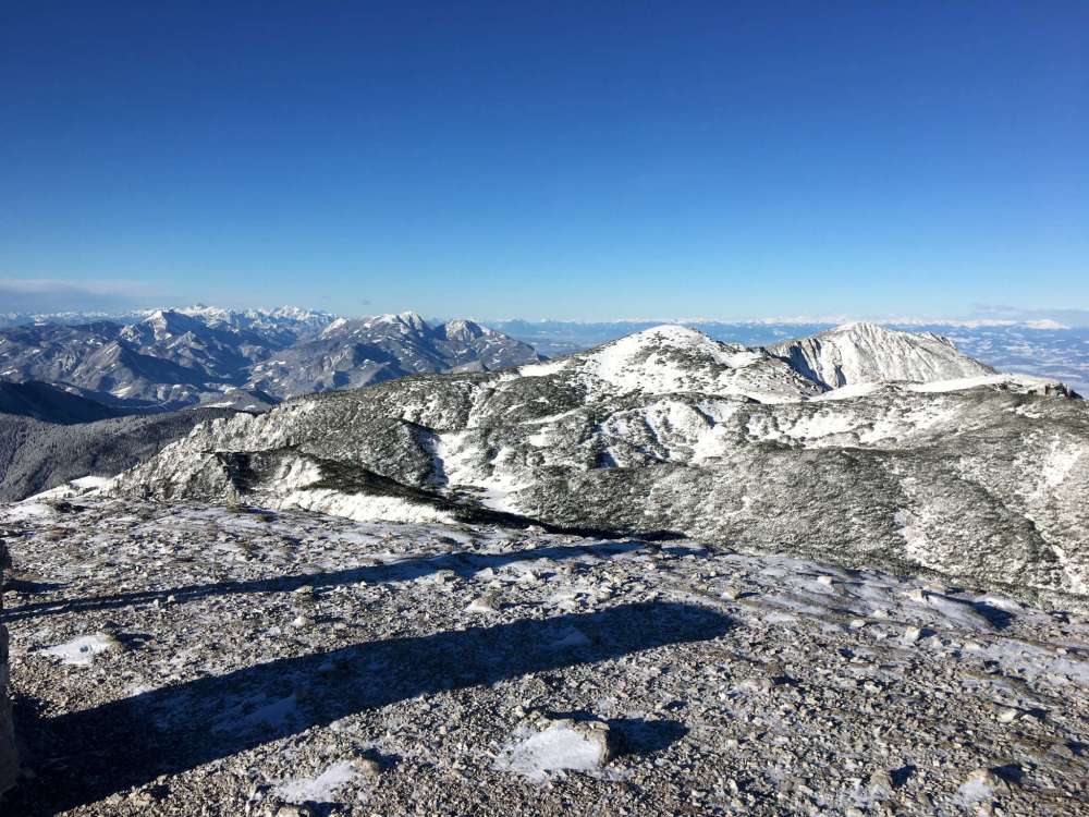 20170115_085447524_ios-2048