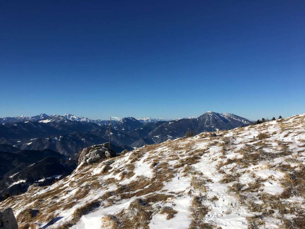 20170121_090714381_ios-2048