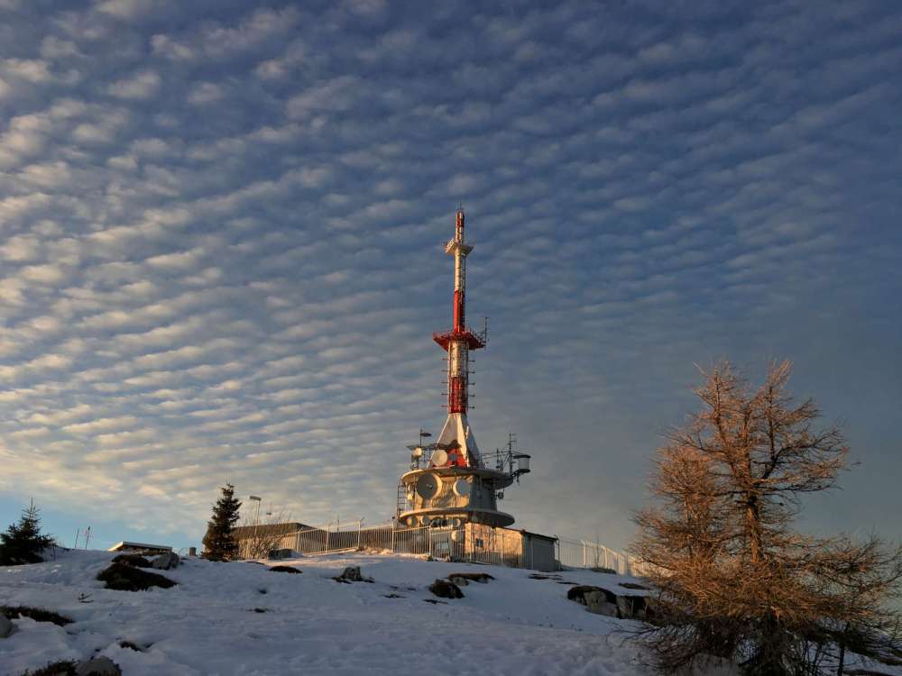 20170216_160922137_ios-2048