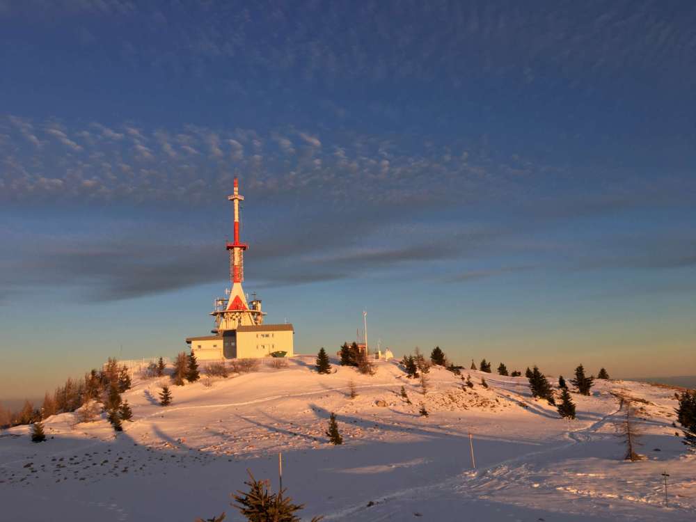 20170216_161404779_ios-2048