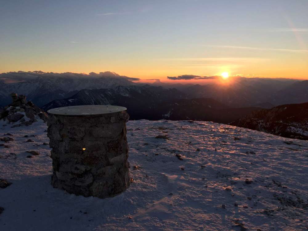 20170220_162745014_ios-2048