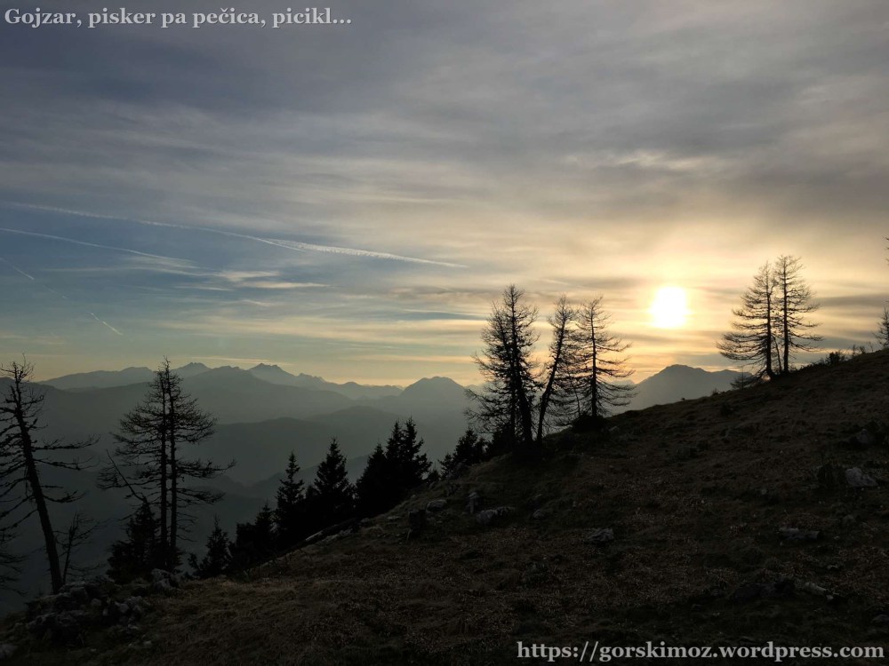 20170412_170413767_iOS-2048