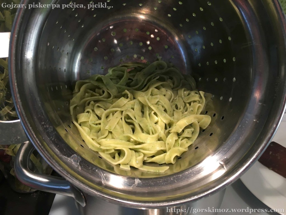 20170430_100211779_iOS-2048