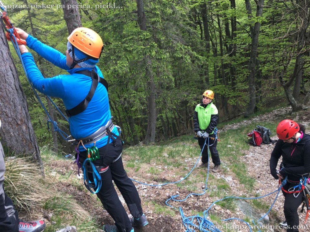 20170511_132740547_iOS-2048