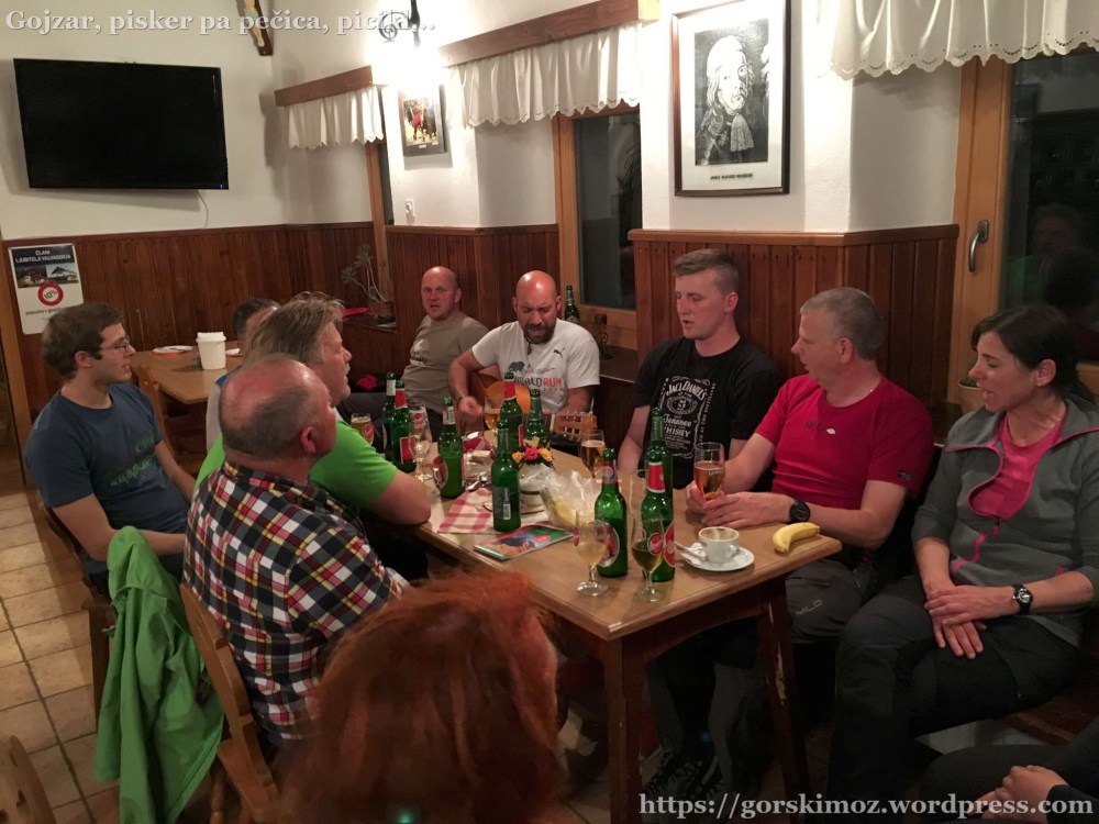 20170512_204433858_iOS-2048