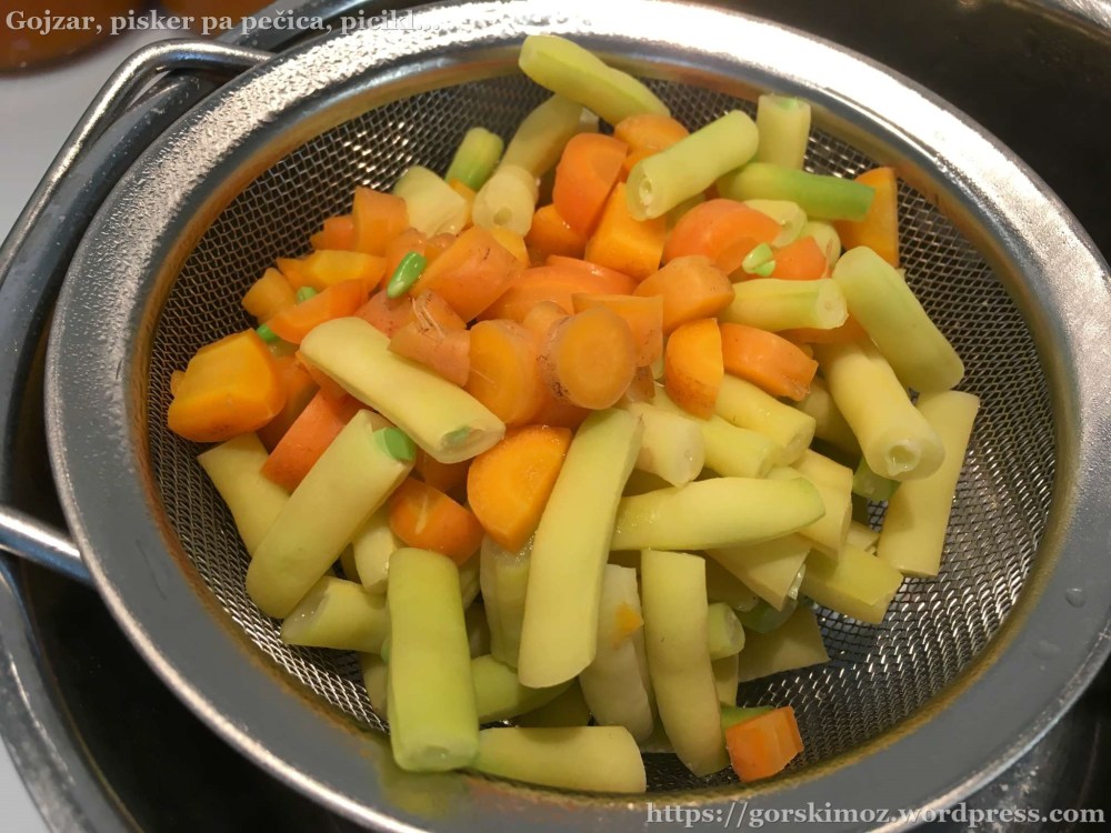 20170713_131042349_iOS-2048