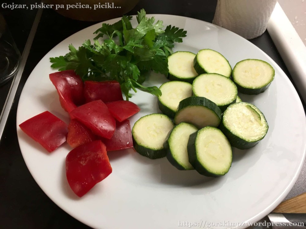 piscanec-malo-drugace (02)